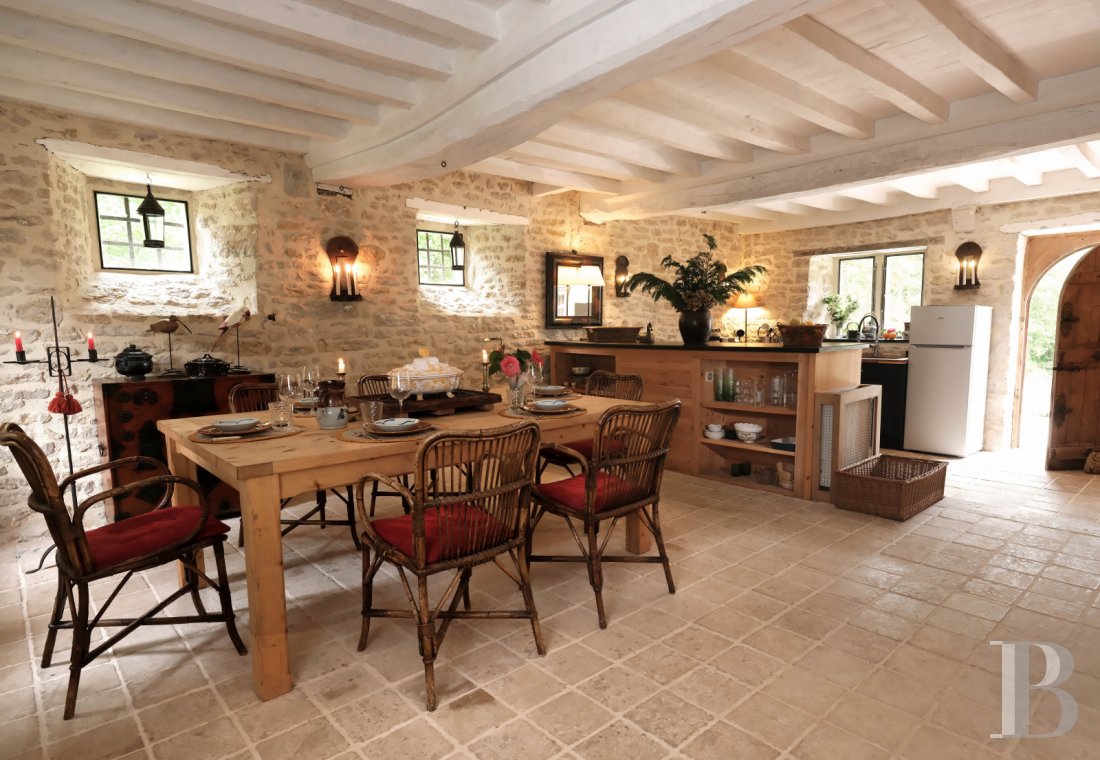 A chateau embodying a range of centuries in the Cotentin, to the south of Valognes - photo  n°18